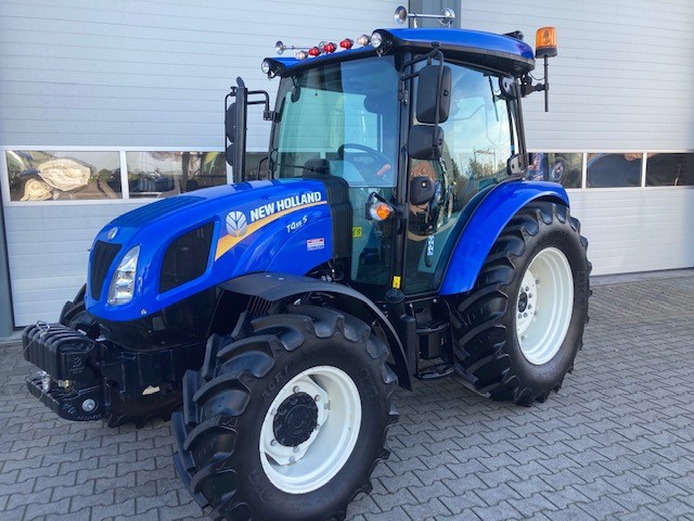 Aflevering 2022: <br/> New Holland T4.55S kruip airco met veel toeters en bellen