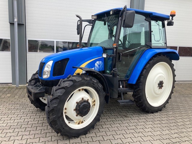 Aflevering 2022: <br/> New Holland TL100A gebr. kruip airco