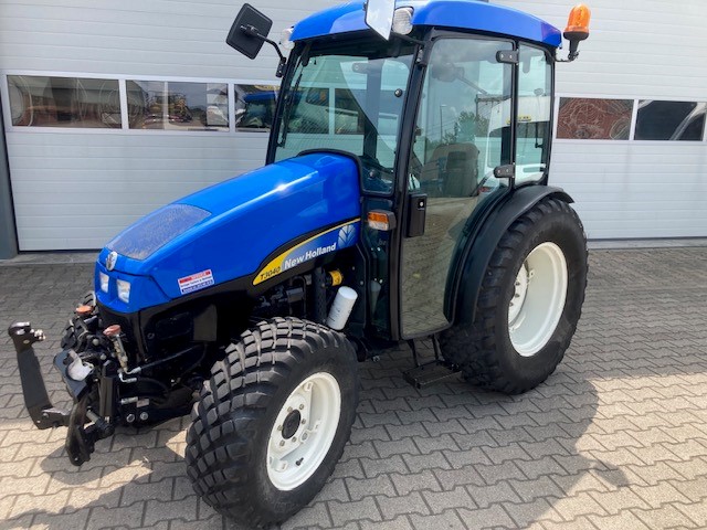 Aflevering 2023: <br/> New Holland T3.040 met fronthef en pto