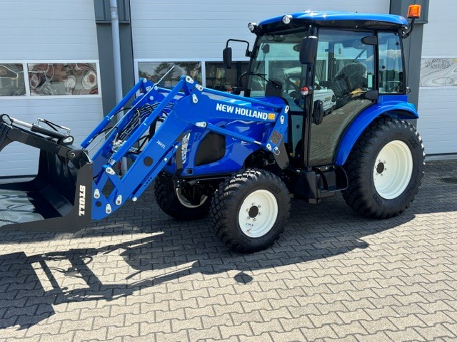 Aflevering 2026: <br/> New Holland Boomer 55 met voorlader