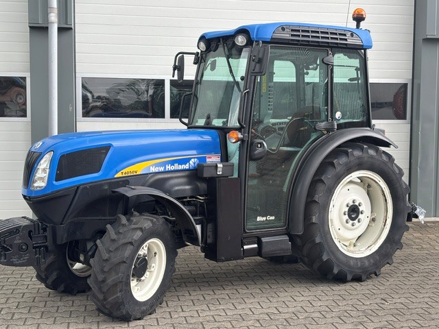Aflevering 2026: <br/> New Holland T4050V gebr.