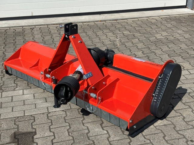 Aflevering 2026: <br/>Boxer klepelmaaier EF 175
